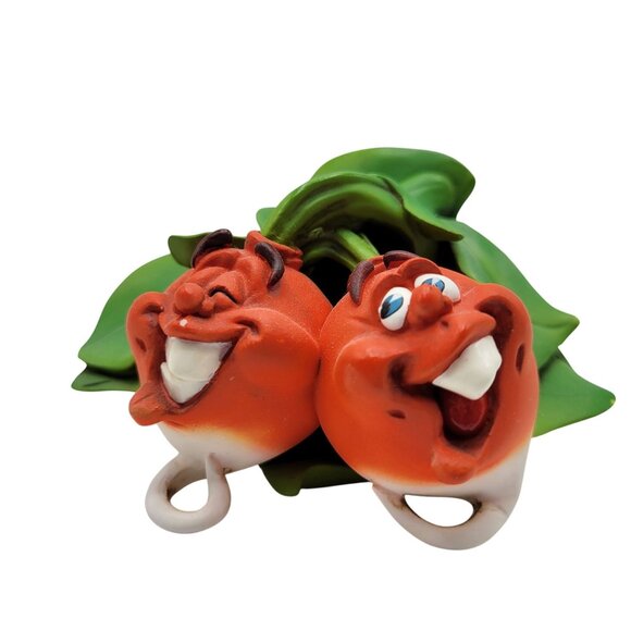 Giggling Raddishes Anthropomorphic Figurine Clay Art Radish Laughing Faces Decor - Picture 2 of 11